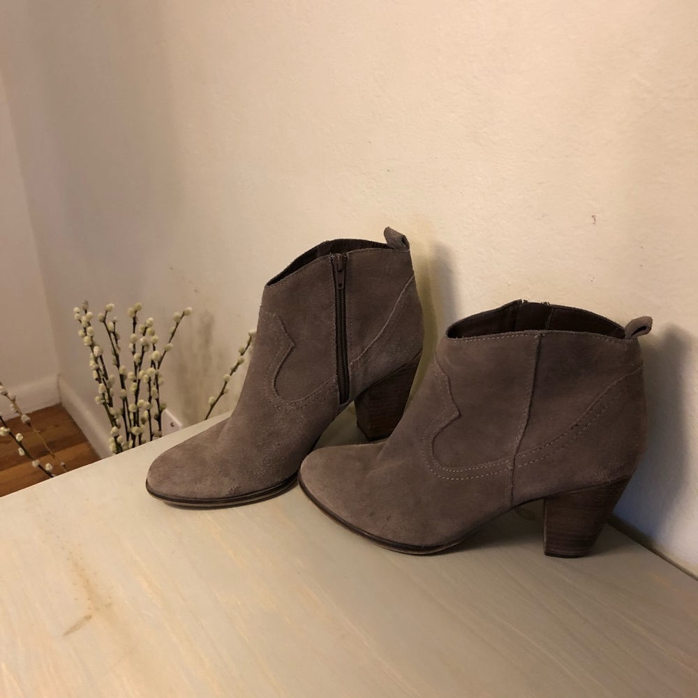 Steve Madden Grey Suede Booties